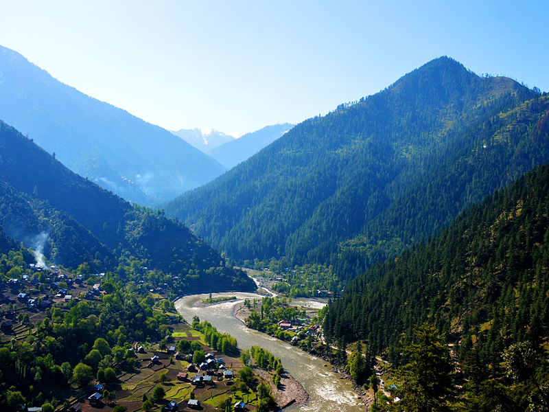 5 Days Honeymoon Tour to Nathiya Gali