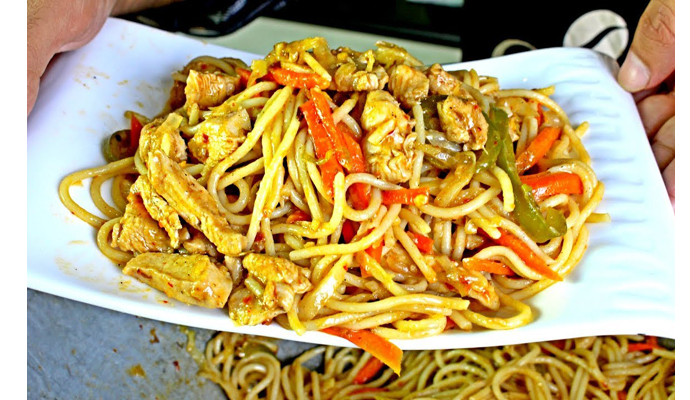 Chiken Chomian