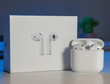 APPLE AIRPODS GENERATION 2 (MASTER COPY) WITH WIRELESS CHARGING CASE