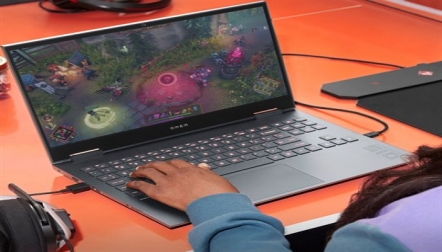 HP OMEN 15 EN0013DX  AMD Ryzen 7 