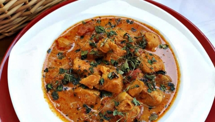 Chicken White Qorma